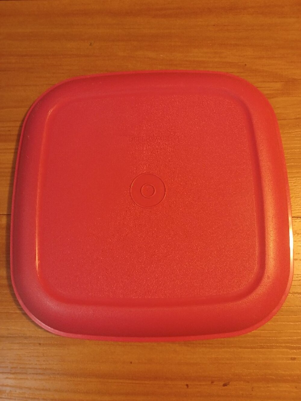 Tupperware Pink Replacement Lid Only